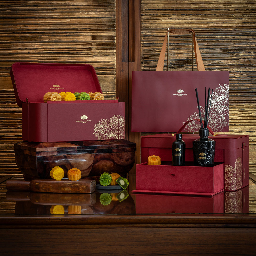 The Oriental Luxury Box with Exclusive Collaboration with PANPURI