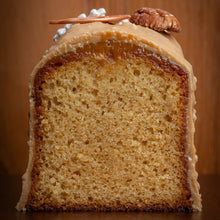 Load image into Gallery viewer, Maple Pecan Cake
